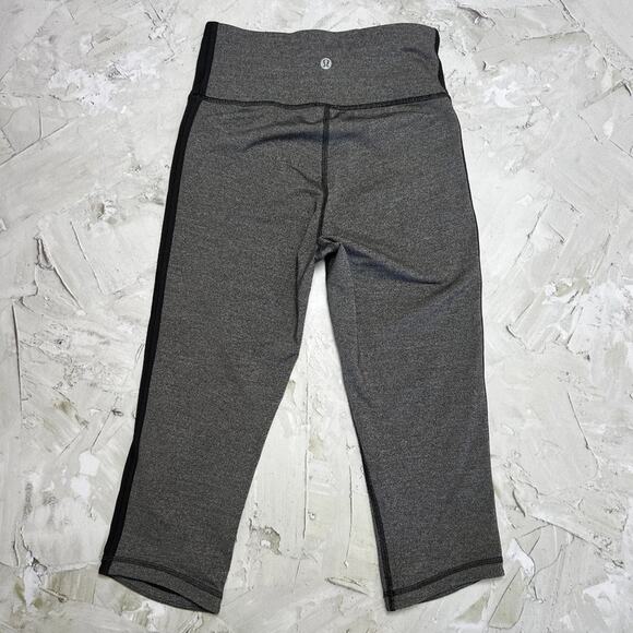 Lululemon Squad Goals Crop 17" Leggings SIZE 4 Heathered Black Gray - Picture 3 of 10